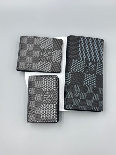 LV Wallet passport holder n long wallet latest model