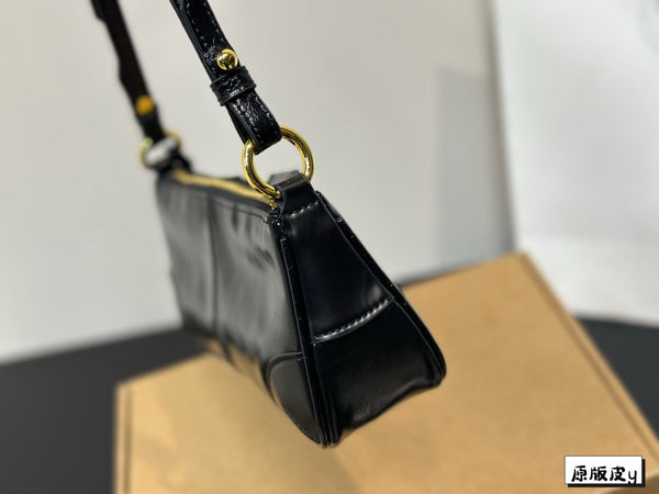 Prada shoulder bag black edition