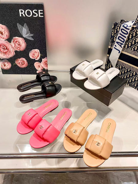 Channel slipper New edition