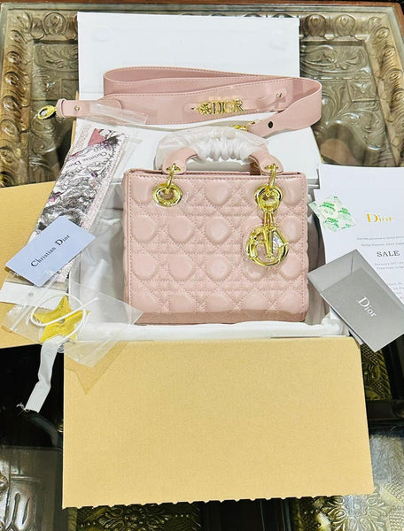 Famous brand cd handbag