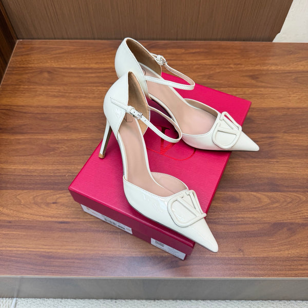 VLTN heel limited edition
