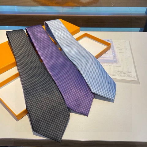 Louis Vuttion Edition 2025 Tie