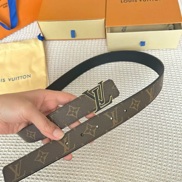 L Latest Edition Leather Belt
