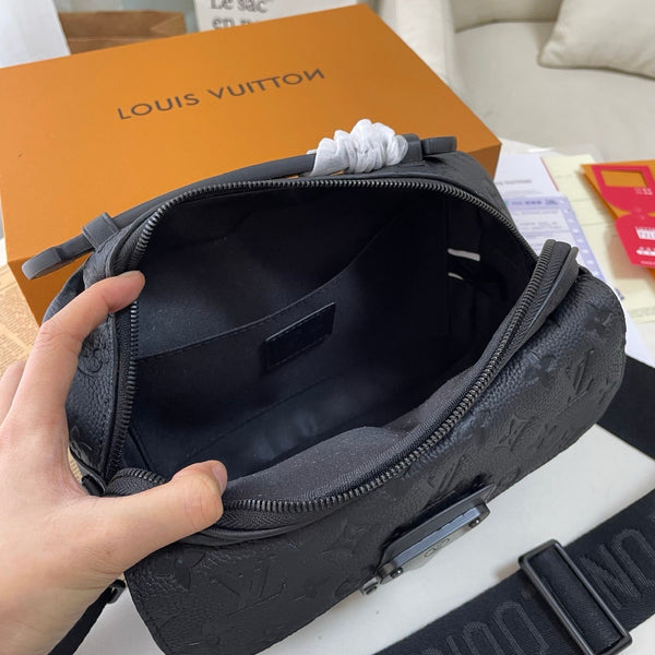 Louis vuitton side bag black edition