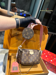 Louis vuitton pochlete bag