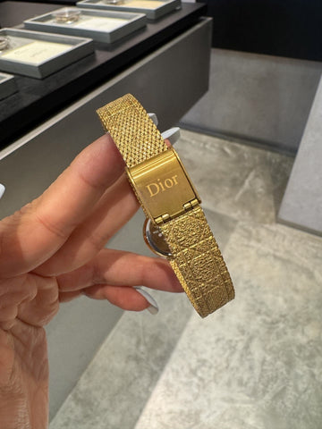 CD Gold Latest model Same factory watch