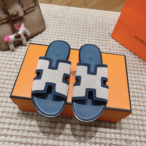 H two tone Limited Edition Slipper 2025