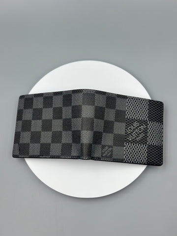 LV Wallet passport holder n long wallet latest model