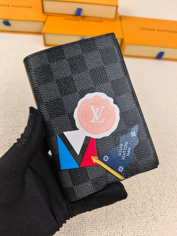 LV passport Cover limited edition