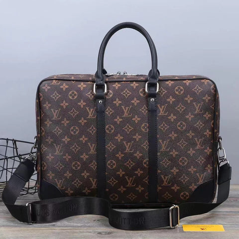 Famous brand laptop bag (lv)