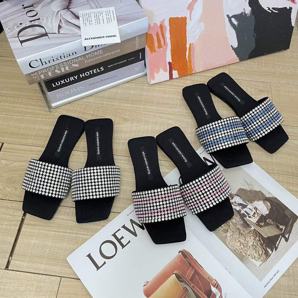 Wang slippers