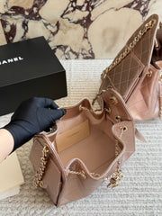 C edition handbag latest edition