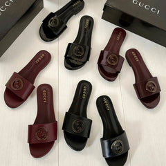 Gucci slippers