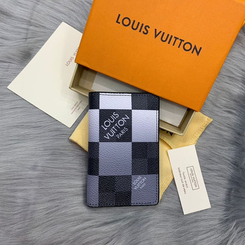 LV passport Cover limited edition
