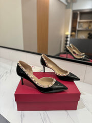 Vltn Black heel limited edition