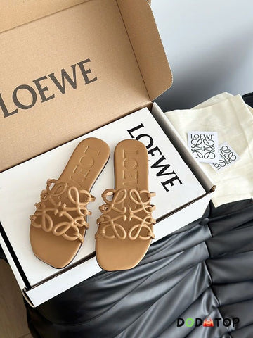 Lowe slipper (pre order)
