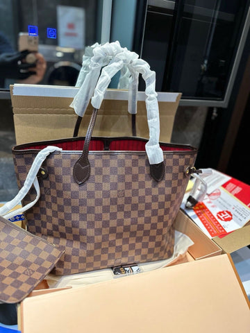 Lv famous brand bag (sale)