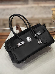 Hrmes top handle bag