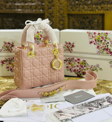Famous brand cd handbag