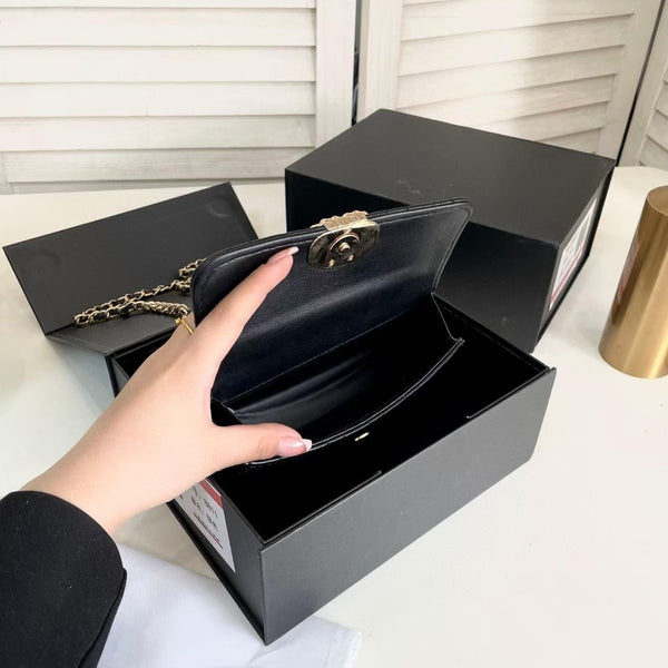 Famous brand bag c