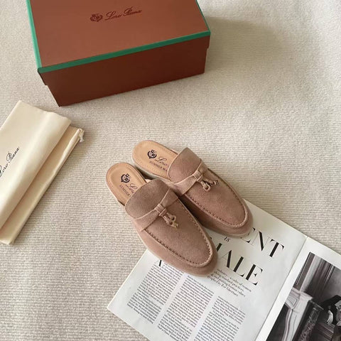 Lora Piano Shoe edition