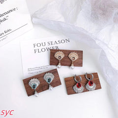 SWAROVSKI Silver Grey Seashell  Earrings