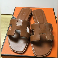 Hrmes H slipper limited edition